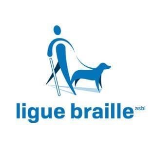 Logo représentant un personnage et son chien guide suivie du texte ligue braille en bleu sur font blanc